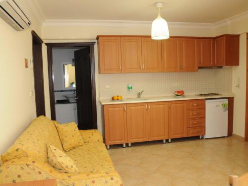Dapur atau dapur kecil di Sea Breeze Hotel and Apartments
