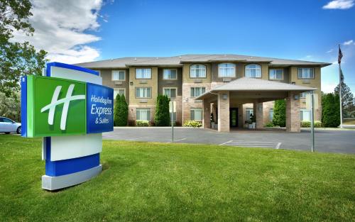 a hotel sign in front of a building at Holiday Inn Express & Suites American Fork - North Provo by IHG in American Fork