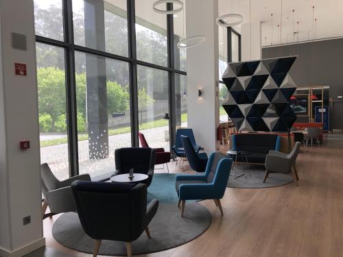 Coin salon dans l'établissement Holiday Inn Express Porto Exponor by IHG