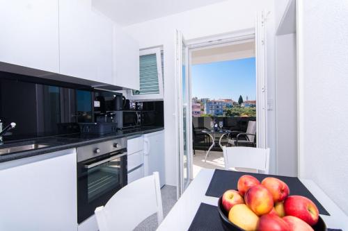 Black home apartments