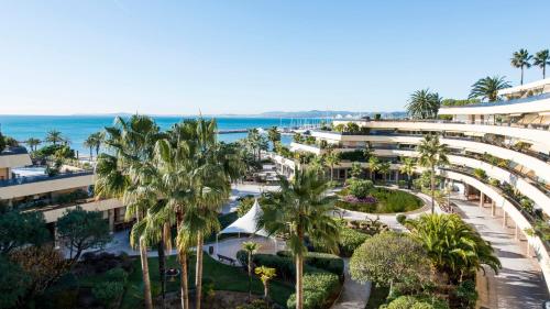 Holiday Inn Nice - Port St Laurent, an IHG Hotel, Saint-Laurent-du-Var –  Updated 2022 Prices
