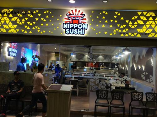 Εστιατόριο ή άλλο μέρος για φαγητό στο Vista Alam Studio Units - Pool, food court