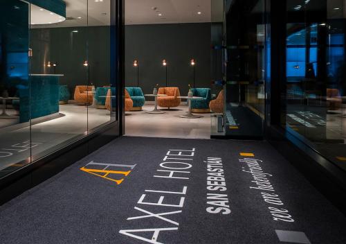 Axel Hotel San Sebastián - Adults Onlyにあるシーティングエリア