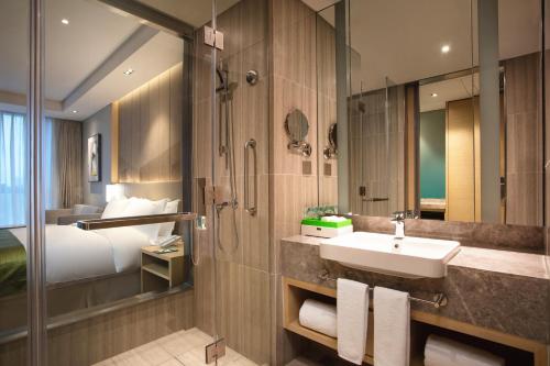 Imagen de la galería de Holiday Inn Wuxi Taihu New City, an IHG Hotel, en Wuxi