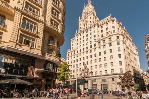 M&F Apartaments Gran Via