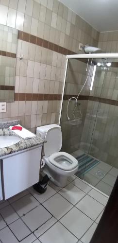 Um banheiro em Cobertura Salinas