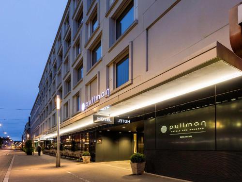 Pullman Basel Europe, Basel – Updated 2022 Prices