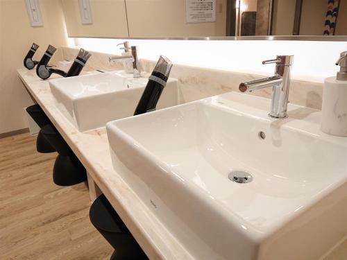 Ванная комната в Green Rich Hotel Kurashiki Ekimae (Artificial hot spring Futamata Yunohana)
