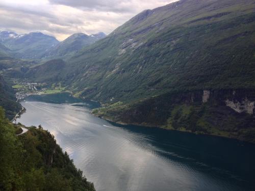 Gallery image of Fjorden Campinghytter in Geiranger