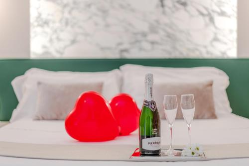 Palazzo Cini Luxury Rooms in Pisaで提供されているドリンク