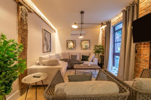 New Soho AC by Staynnapartments
