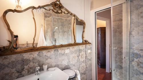 Gallery image of Romantic house with outside hydro in Montecatini Terme