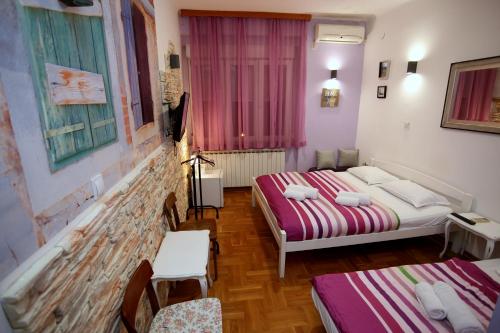 Gallery image of Apartments Rooms FONTANE TRNJE in Zagreb