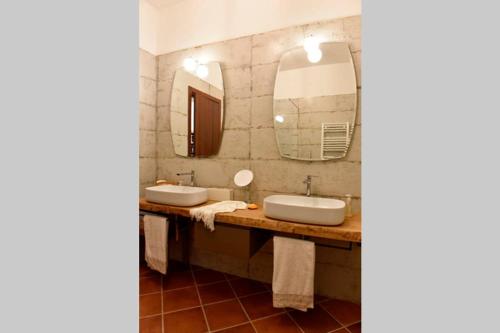Koupelna v ubytování wine apartment le sedici