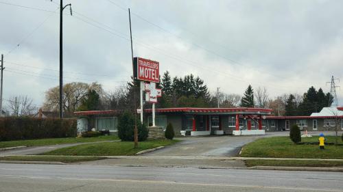 Travellers Motel