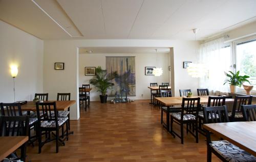 En restaurang eller annat matställe på Riverside Hotel i Ängelholm