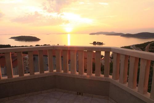 Villa Filippo - with pool – Photos 3
