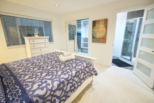 Foto dalla galleria di Beautiful Modern Suite a North Vancouver