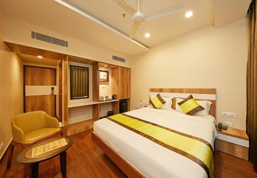 Gallery image of Taz Kamar Family Hotel in Chennai