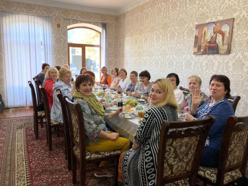 Clients de l'établissement Samarkand Travel