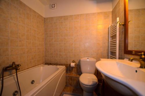 
Ένα μπάνιο στο Hotel Atrapos 

