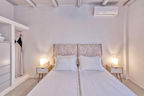 White Cliff Naousaにあるベッド