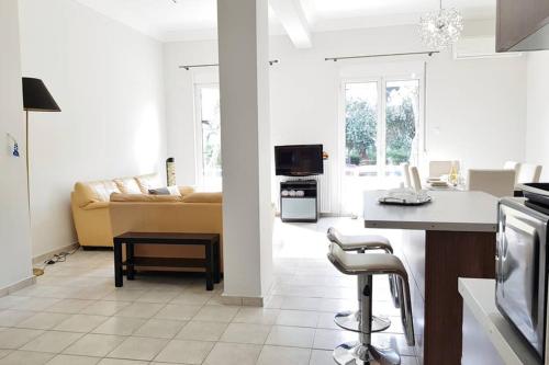 A Great Stay at a Comfortable Large Apartment