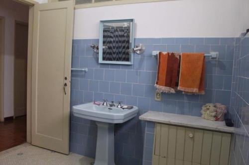 Salle de bains dans l'établissement Recanto Ávila