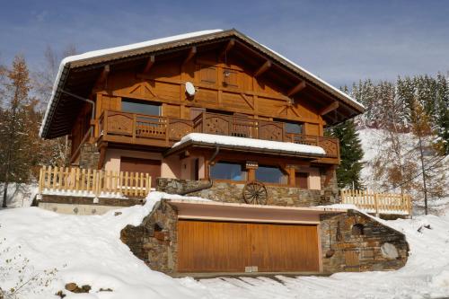 Το Les Saisies côté Bisanne appartement dans chalet LE Népal τον χειμώνα