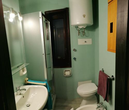 A bathroom at Residence La baita