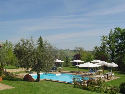 La alberca dentro o cerca de Agriturismo Tre Querce