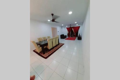 Homestay Bukit Jalil Kediaman Nur Ilan Kuala Lumpur Malaysia Booking Com