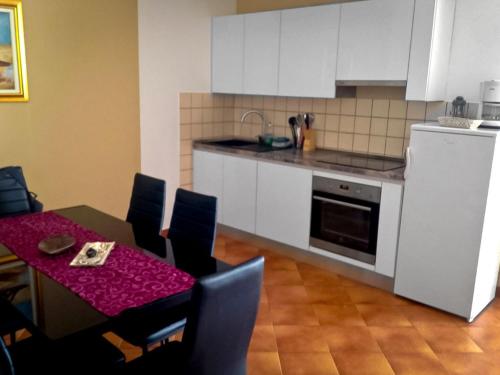 Photo de la galerie de l'établissement Apartments Ambiente mit Pool, à Mimice