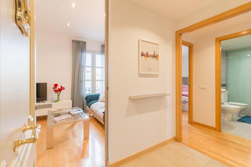 Gallery image of Sibs Bcn- Balmes- Romantic CityCentre Beautiful in Barcelona