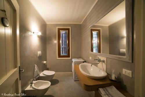Phòng tắm tại Residenza Fondo Ulivi