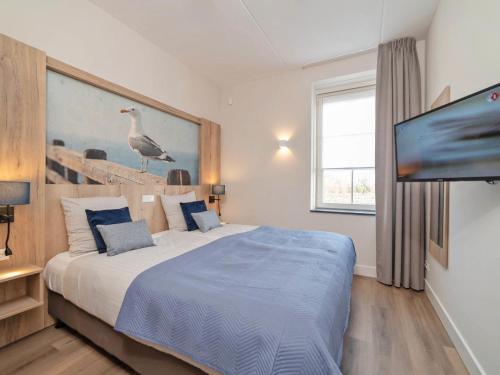 Postel nebo postele na pokoji v ubytování Apartment Ganuenta-2 by Interhome