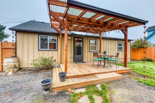 Cozy Coleman St. Cottage – Photos 2