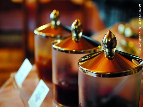 two metal containers sitting on a table at Berghotel Brockenblick in Hildesheim