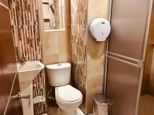 Gallery image of Hotel Canoa Inn in Caucasia