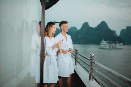 Athena Royal Cruise, Ha Long – Updated 2022 Prices