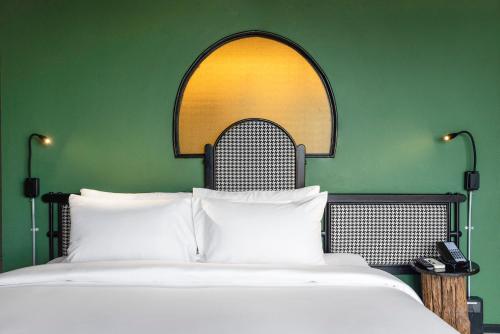 Katil atau katil-katil dalam bilik di MeStyle Museum Hotel
