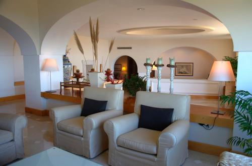 Grand Hotel Aminta — Property building