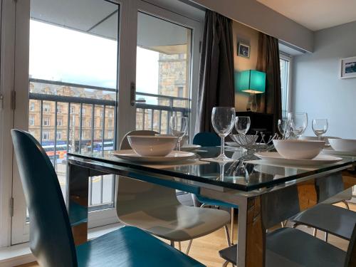 Gambar di galeri bagi Tolbooth Apartments by Principal Apartments di Glasgow