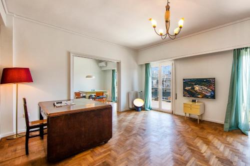 Central Athens Penthouse, Near Metro Station