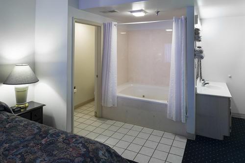 O baie la River Place Condos #410 3BD