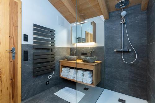 Kúpeľňa v ubytovaní Birnbaum Chalets Grossarl