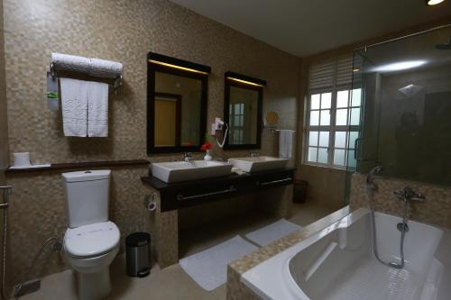 The Blackpool Resort & Spaにあるバスルーム