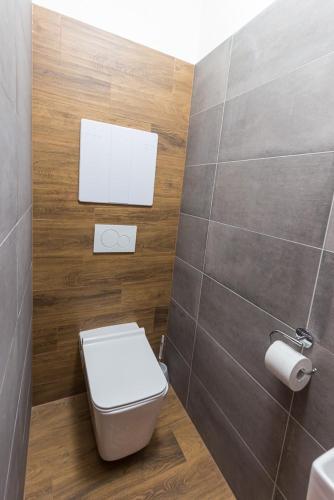 Ένα μπάνιο στο Apartman Michaela