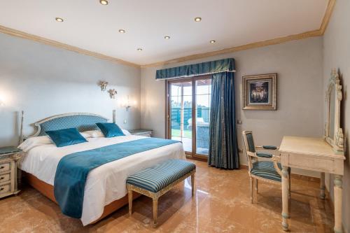 Villa Dalara Maspalomas, Private Pool and Jacuzzi photo 2