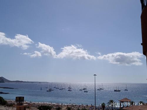 Torres del Sol Sea View Apartment